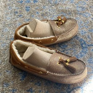 Sperry slippers